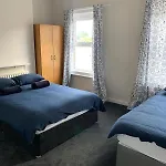 Superb Triple Room Near Croke Park - 2