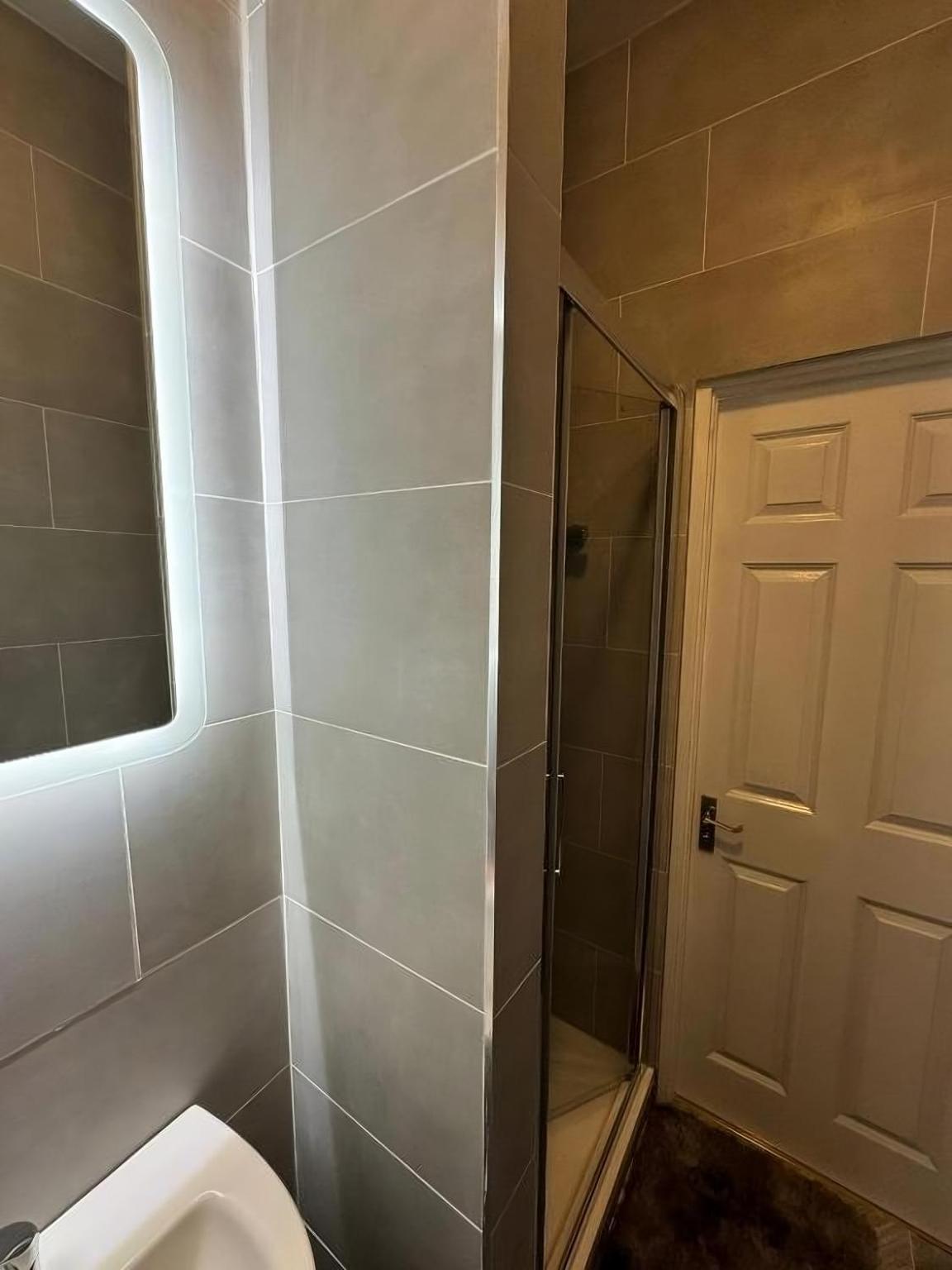 Superb Triple Room Near Croke Park - 2 Guest house